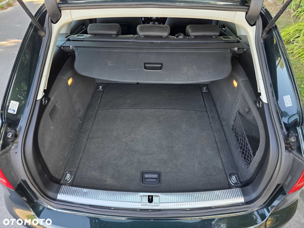 Audi A4 Avant - 8