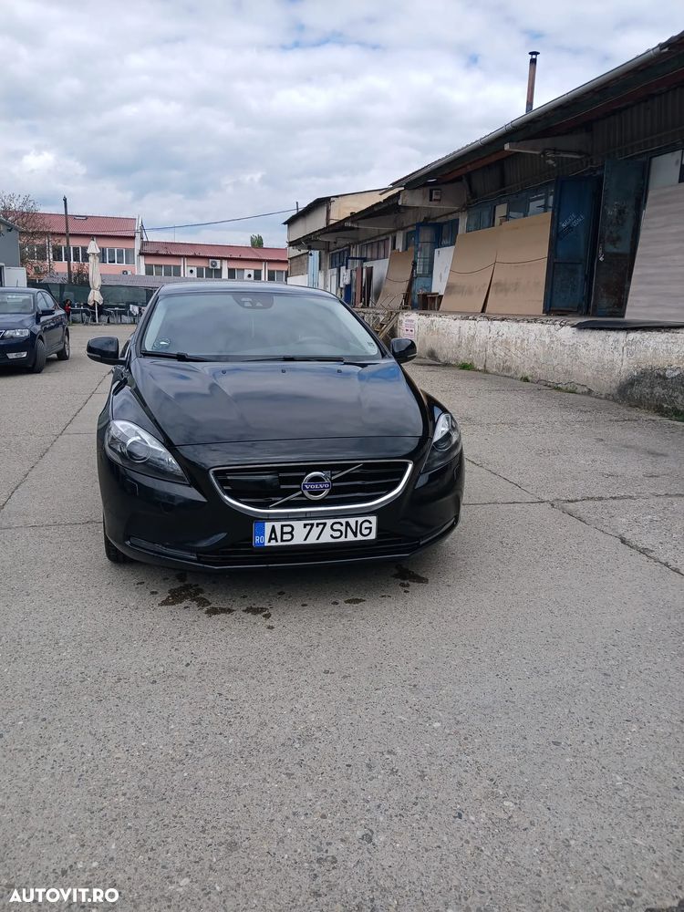 Volvo V40 D3 - 3