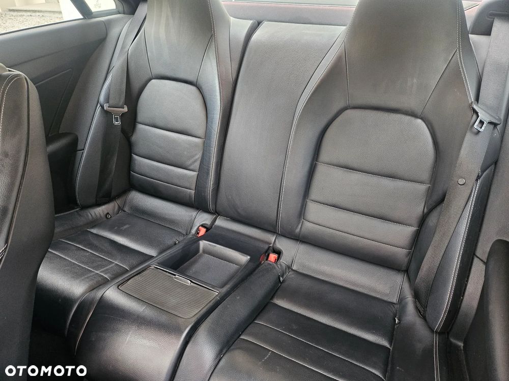 Mercedes-Benz Klasa E 250 CGI BlueEFFICIENCY Automatik Prime Edition - 24