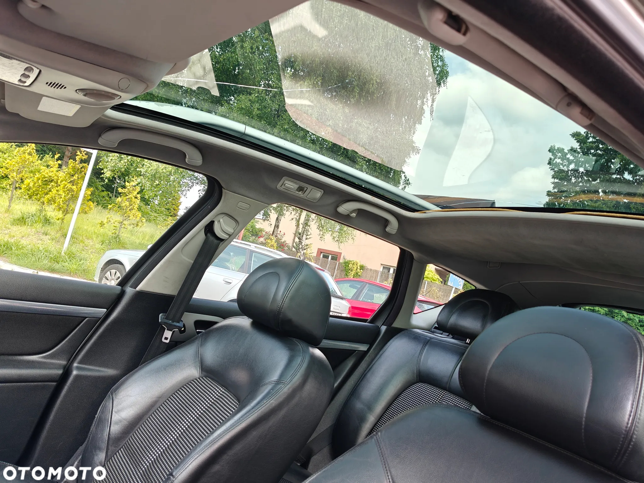 Peugeot 407 2.0 HDI Intense - 8
