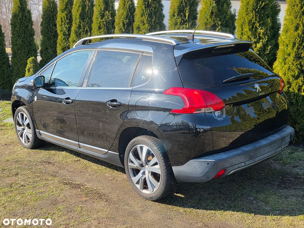 Peugeot 2008 1.2 Pure Tech Crossway S&S - 11