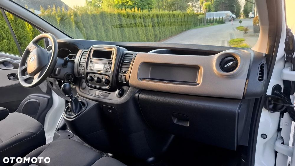 Renault Trafic - 20