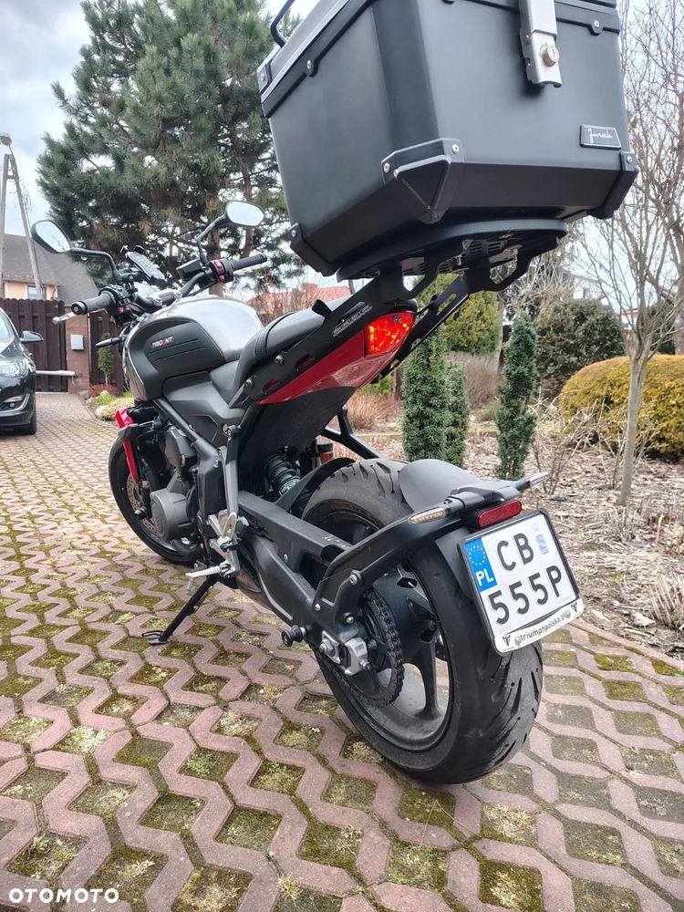 Triumph Trident - 2