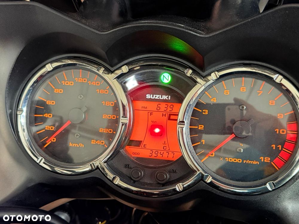 Suzuki DL - 26