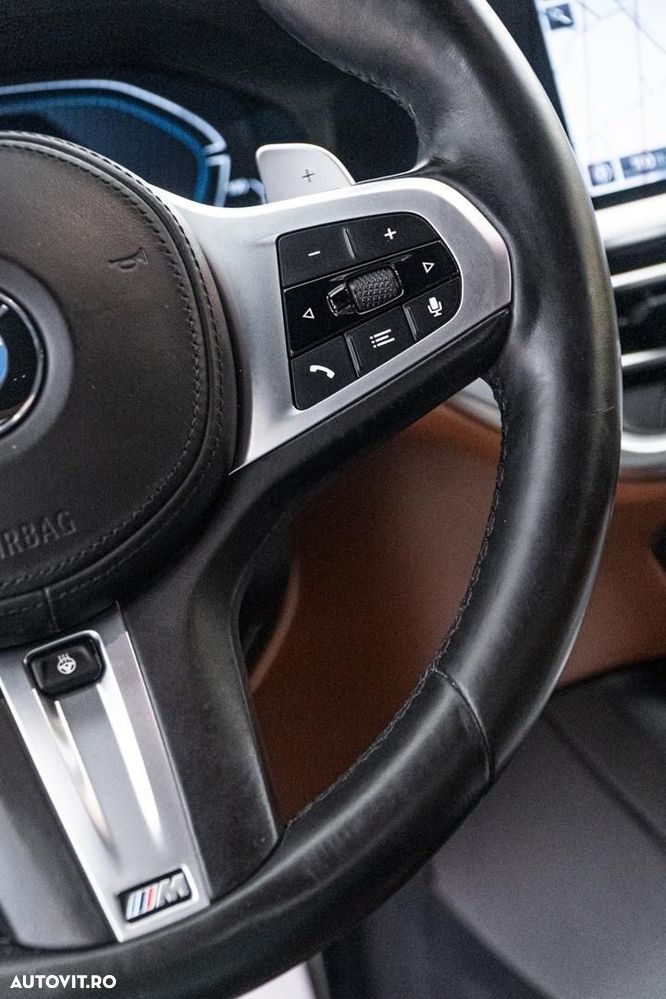 BMW Seria 3 330e Aut. M Sport - 21