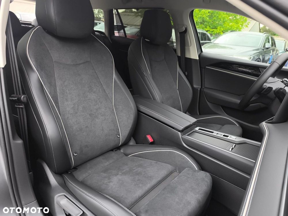 Volkswagen Passat - 28