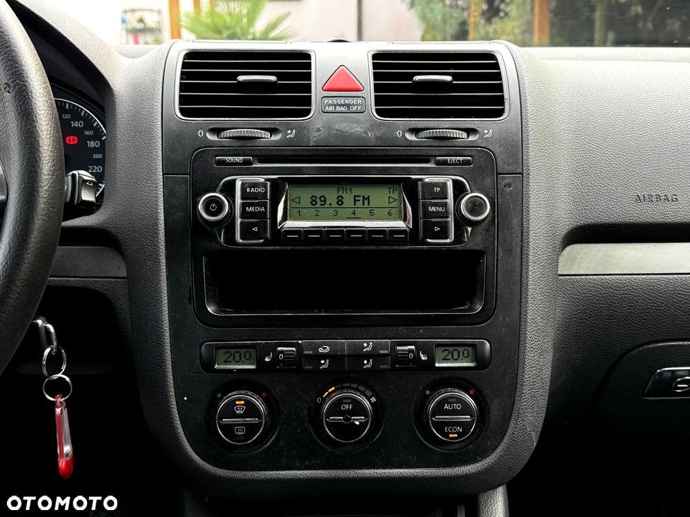 Volkswagen Golf V 1.9 TDI Comfortline - 20