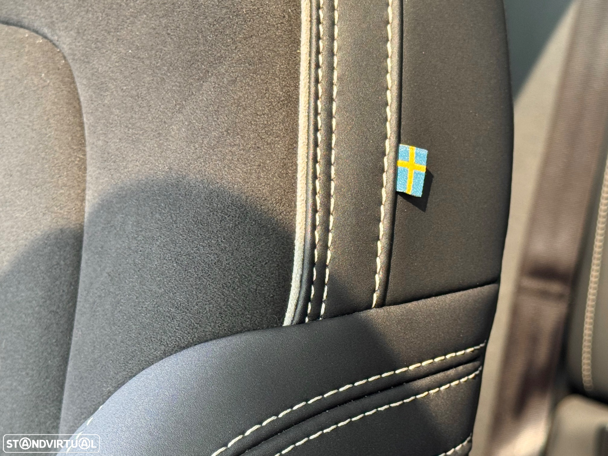 Volvo C40 Recharge Twin First Edition - 28