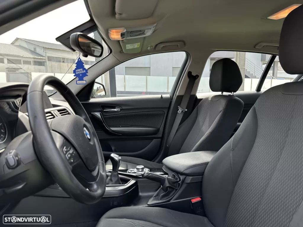 BMW 116 d EfficientDynamics Edition Sport Line - 10