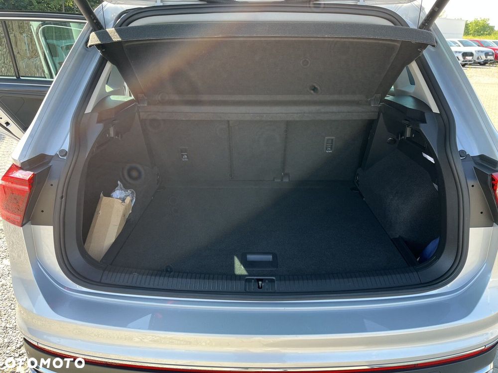 Volkswagen Tiguan 2.0 TSI 4Mot Elegance DSG - 18