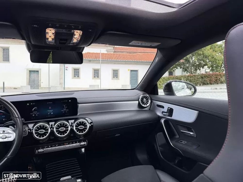 Mercedes-Benz CLA 250 e - 16