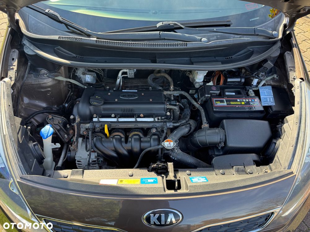 Kia Rio 1.4 XL - 10