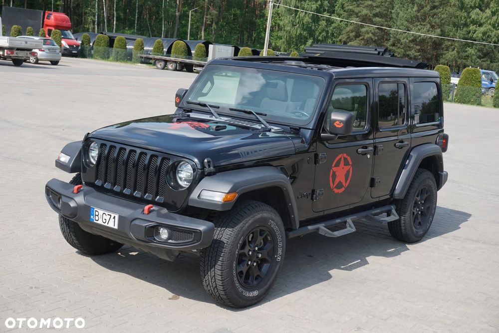Jeep Wrangler - 11