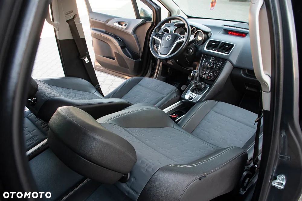 Opel Meriva 1.4 150 Jahre - 24