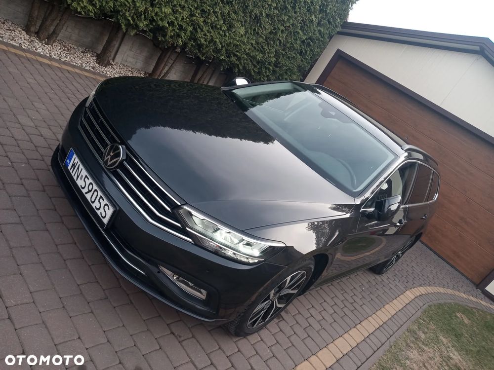 Volkswagen Passat 2.0 TSI Business DSG - 17