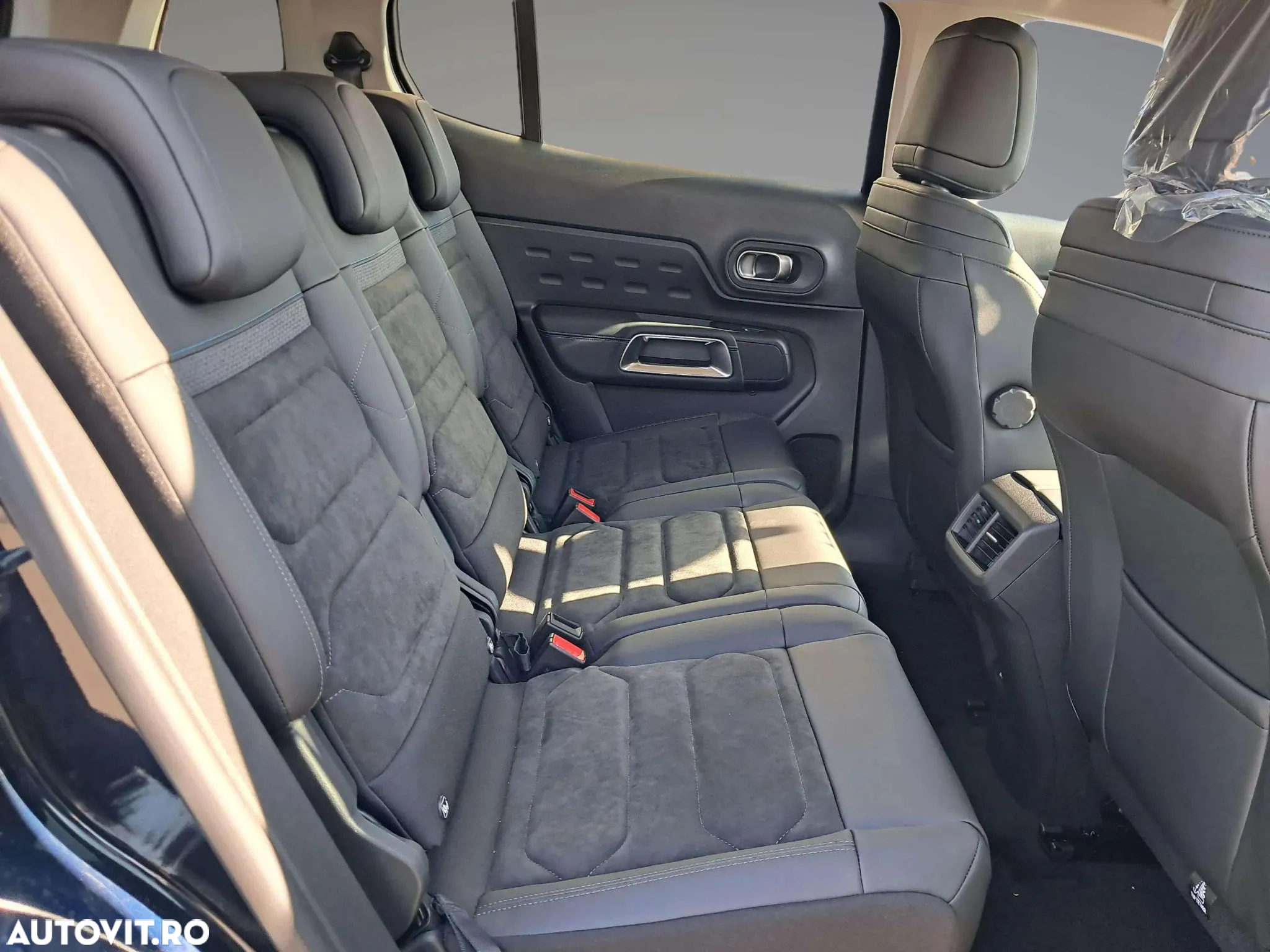 Citroën C5 Aircross 1.2 PureTech S&S EAT8 Shine - 19