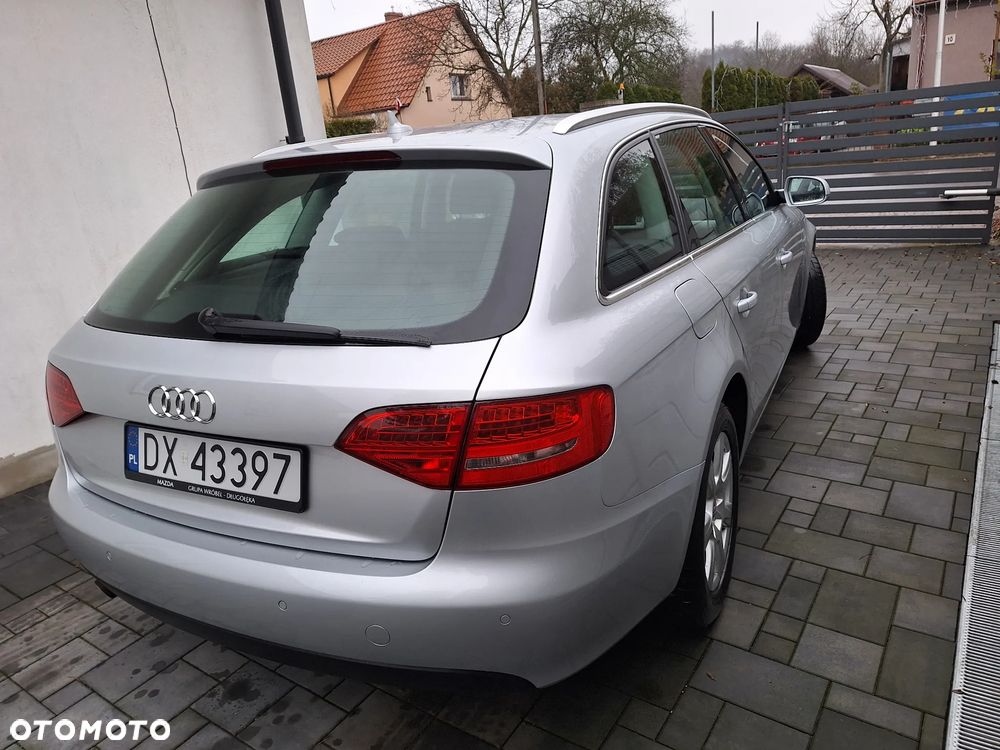 Audi A4 Avant 2.0 TDI DPF Ambition - 6