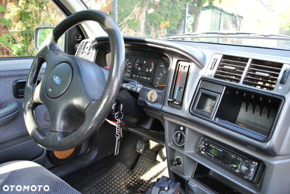 Ford Sierra - 15
