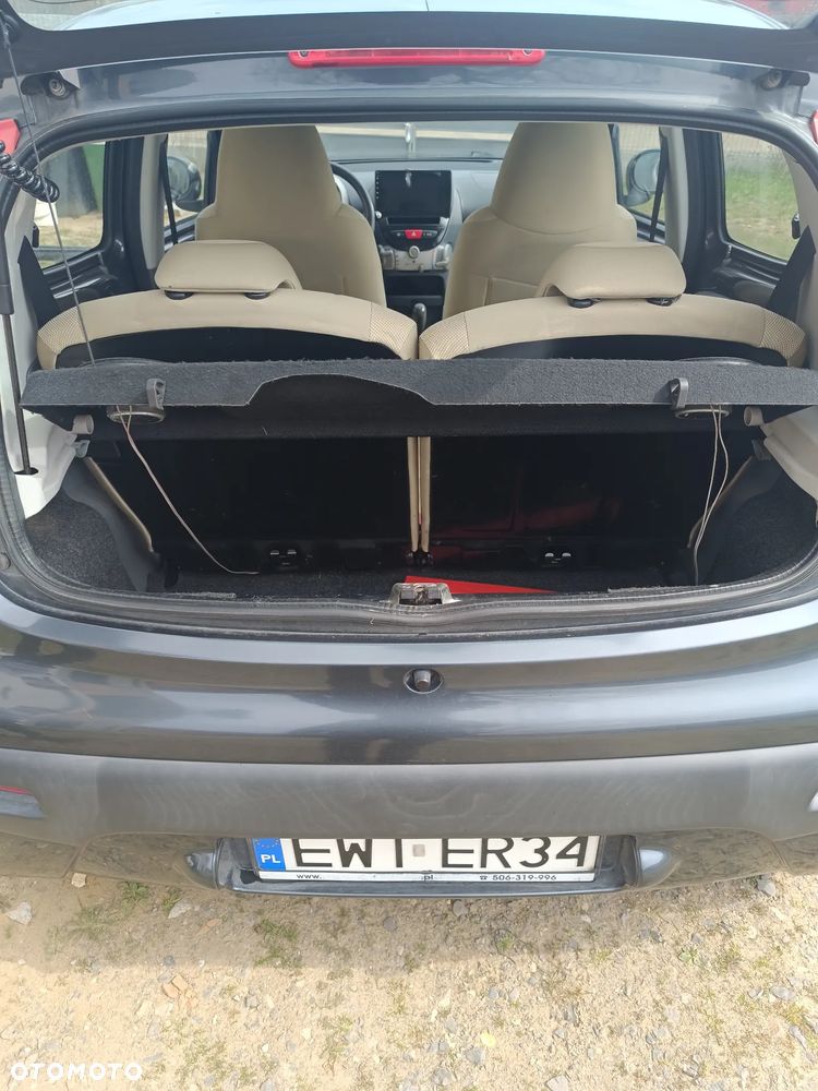 Peugeot 107 1.4 HDI Trendy - 12