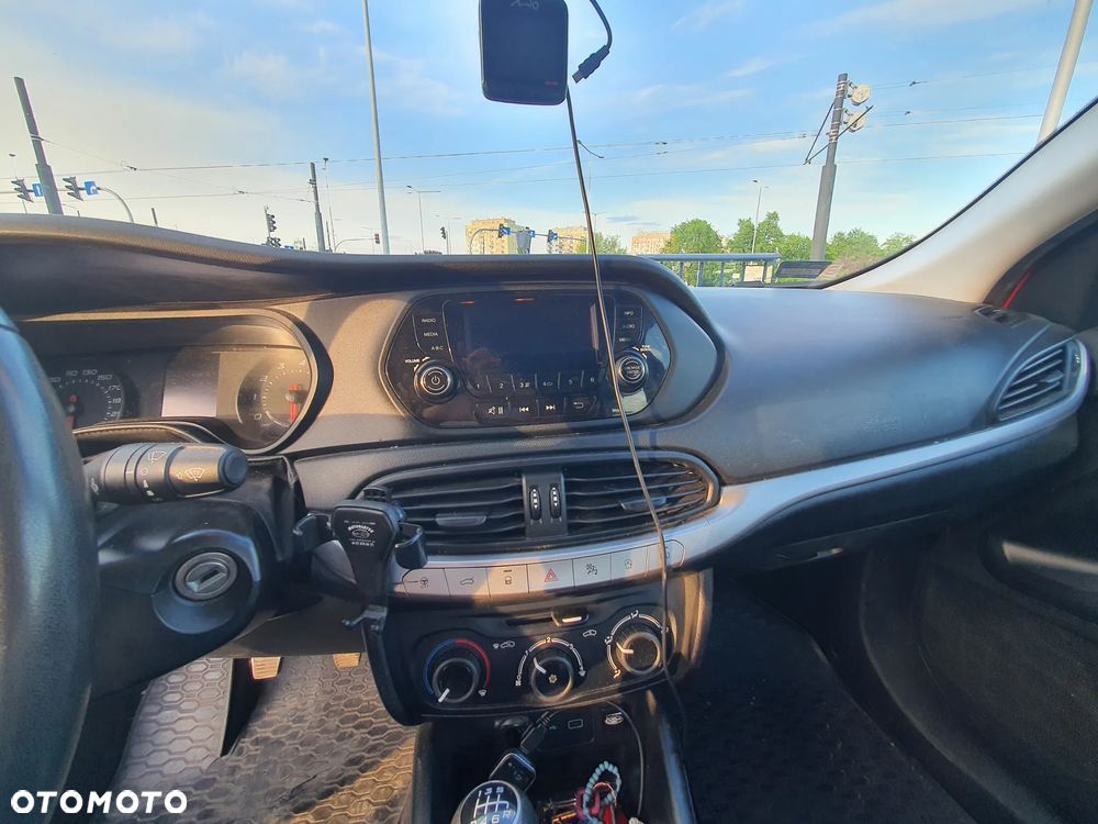 Fiat Tipo - 8