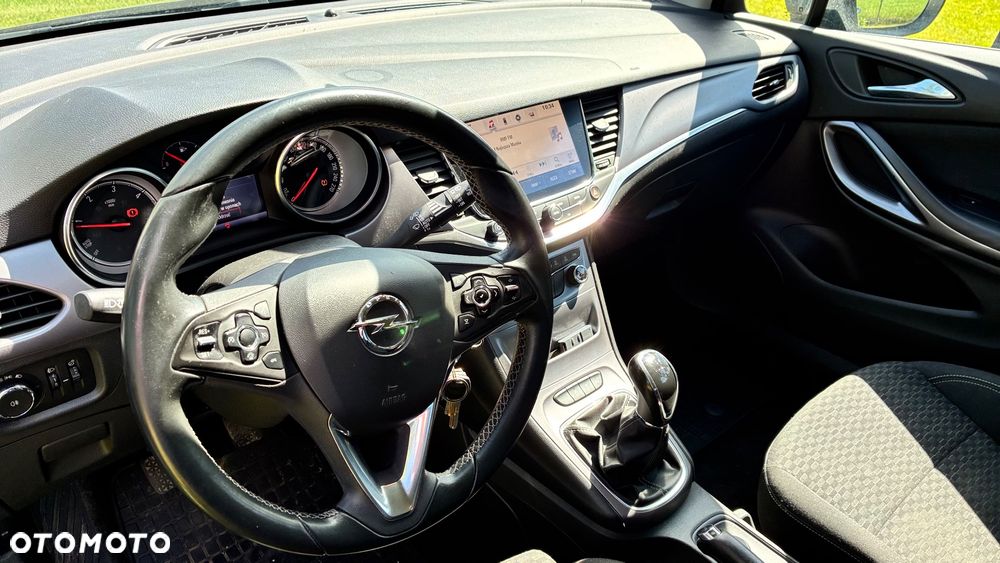 Opel Astra 1.6 CDTI Active - 4