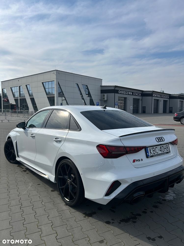 Audi RS3 Limousine TFSI Quattro S tronic - 5