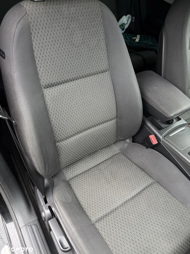 Audi A6 Avant 2.4 Quattro - 9