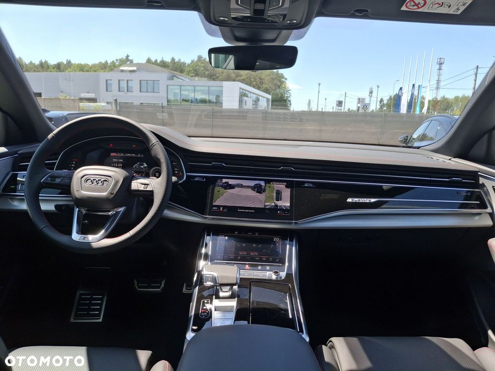 Audi Q8 - 30