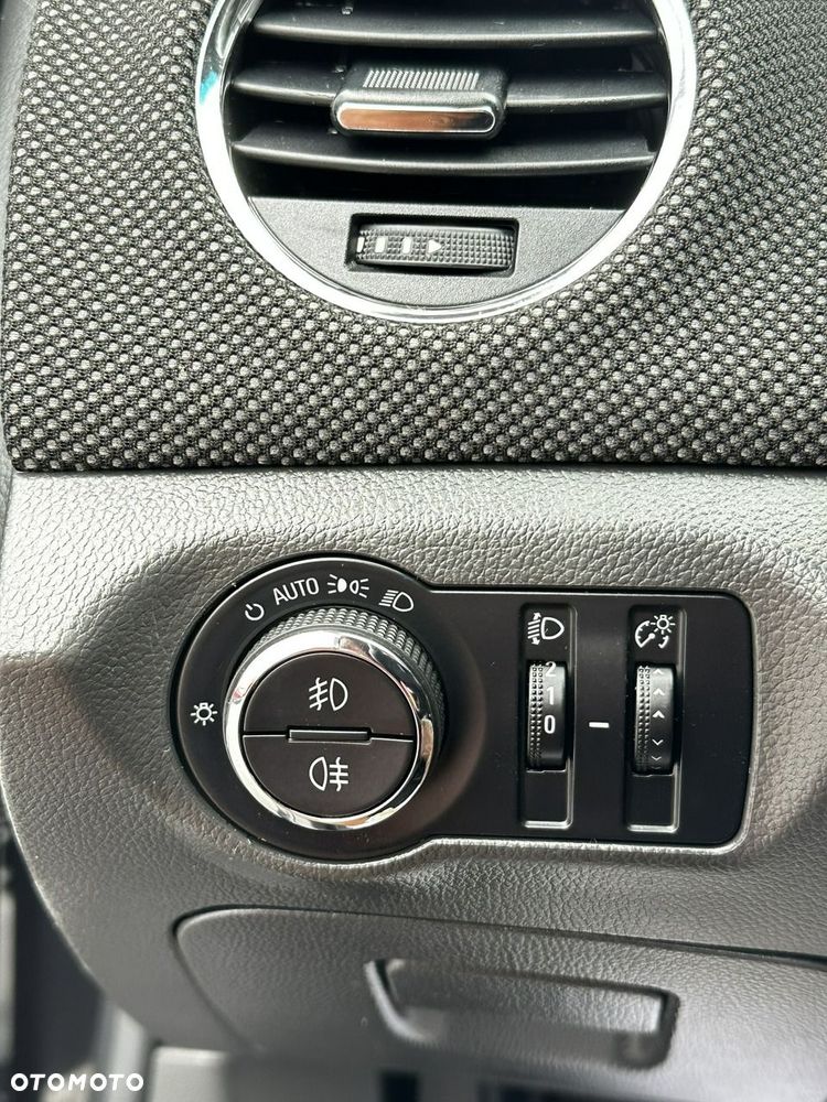 Chevrolet Cruze 2012