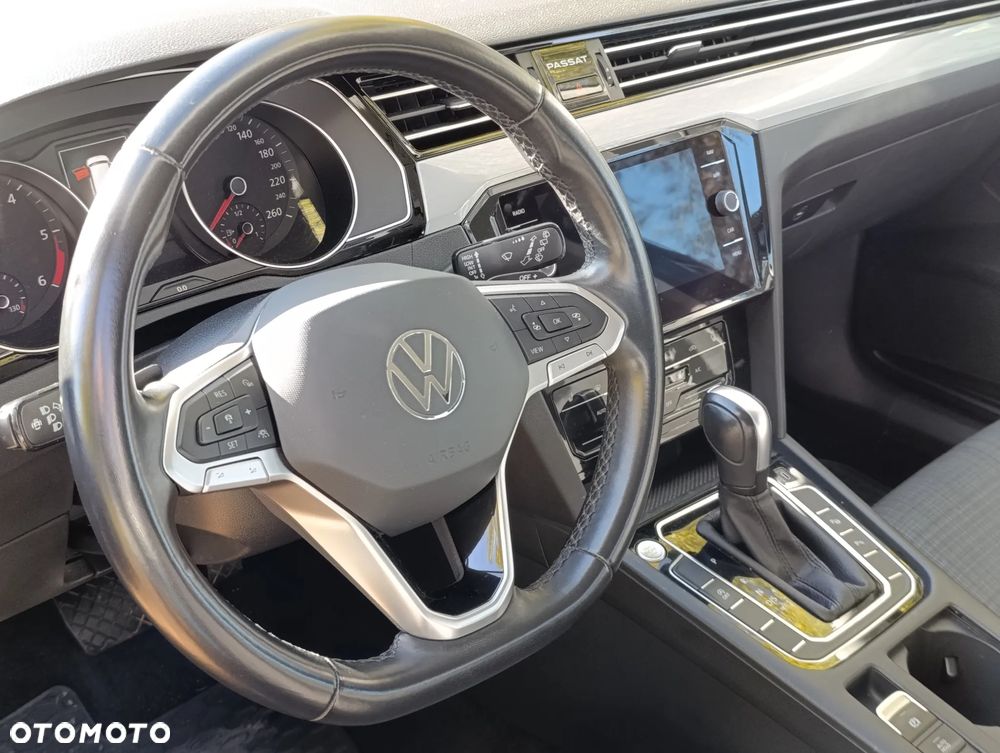 Volkswagen Passat 2.0 TDI EVO Business DSG - 10