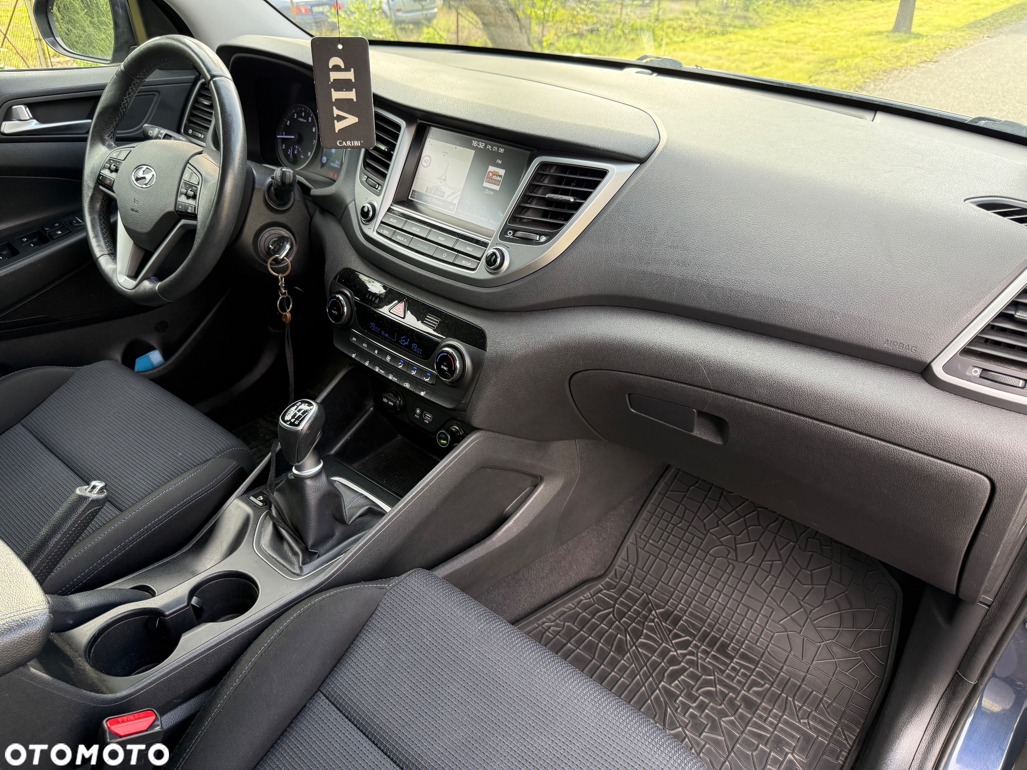 Hyundai Tucson 1.6 GDI BlueDrive Style 2WD - 23