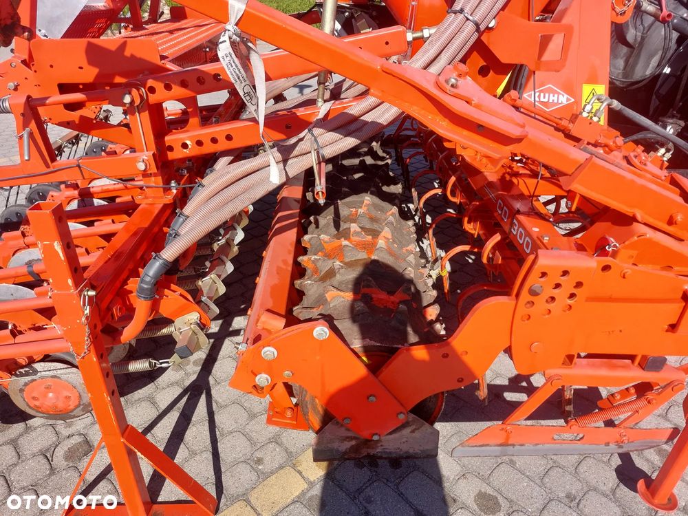 Kuhn LC302 - 17