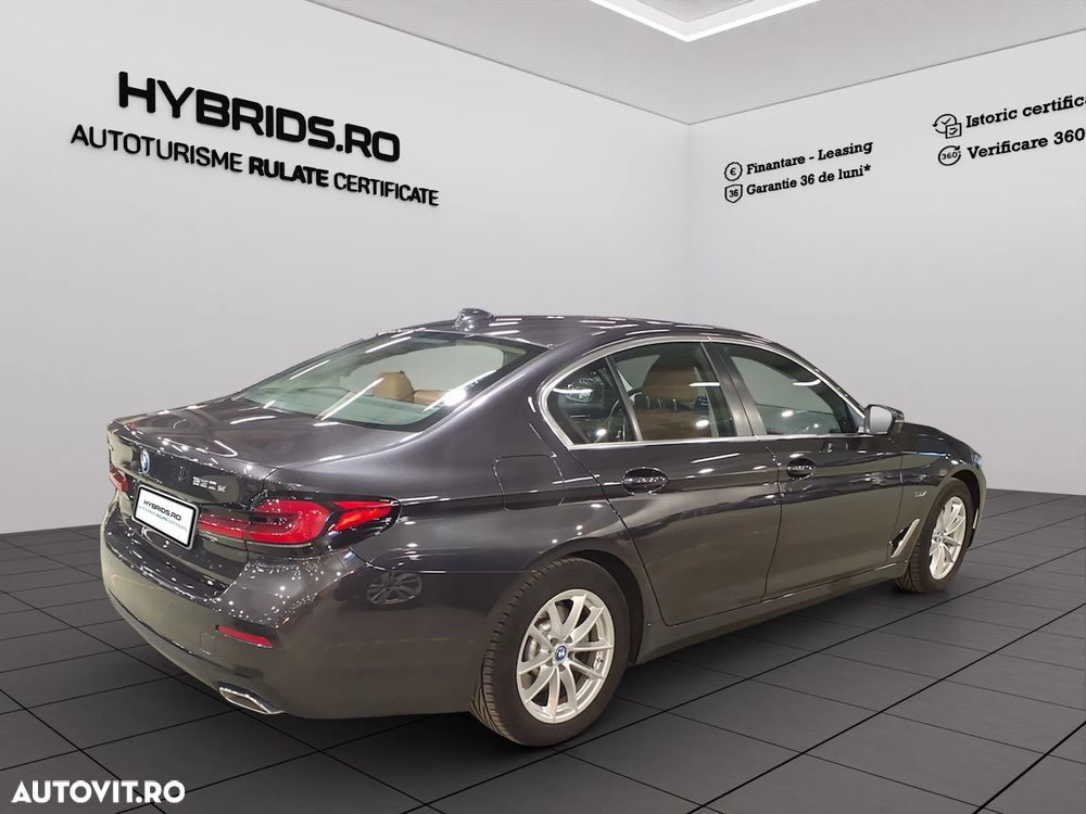 BMW Seria 5 530e xDrive Aut. Luxury Line - 4