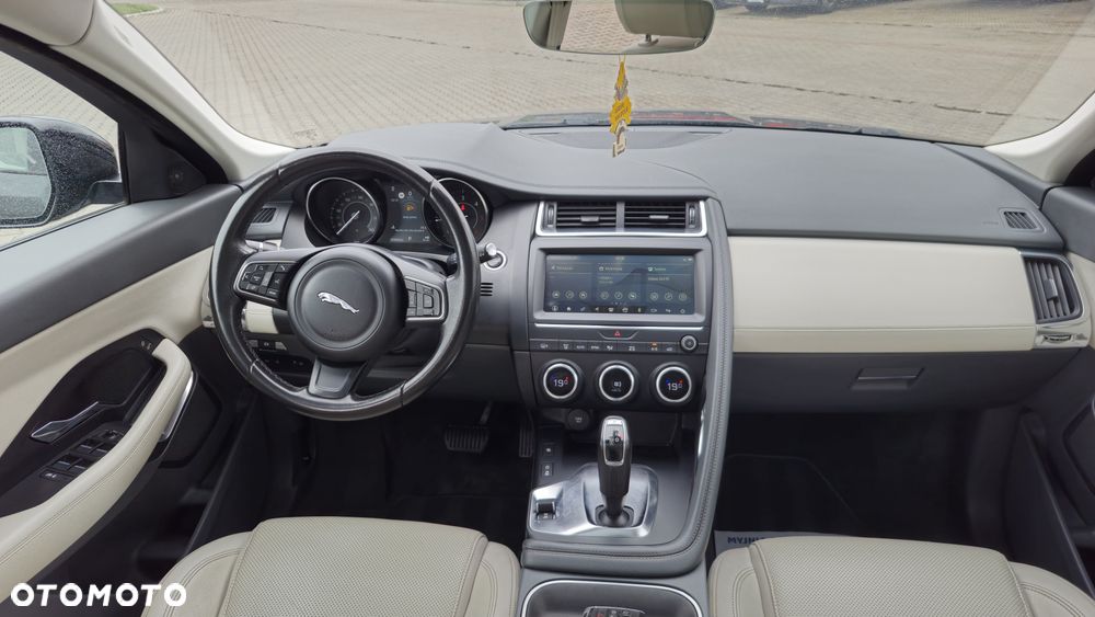 Jaguar E-Pace D150 AWD SE - 14