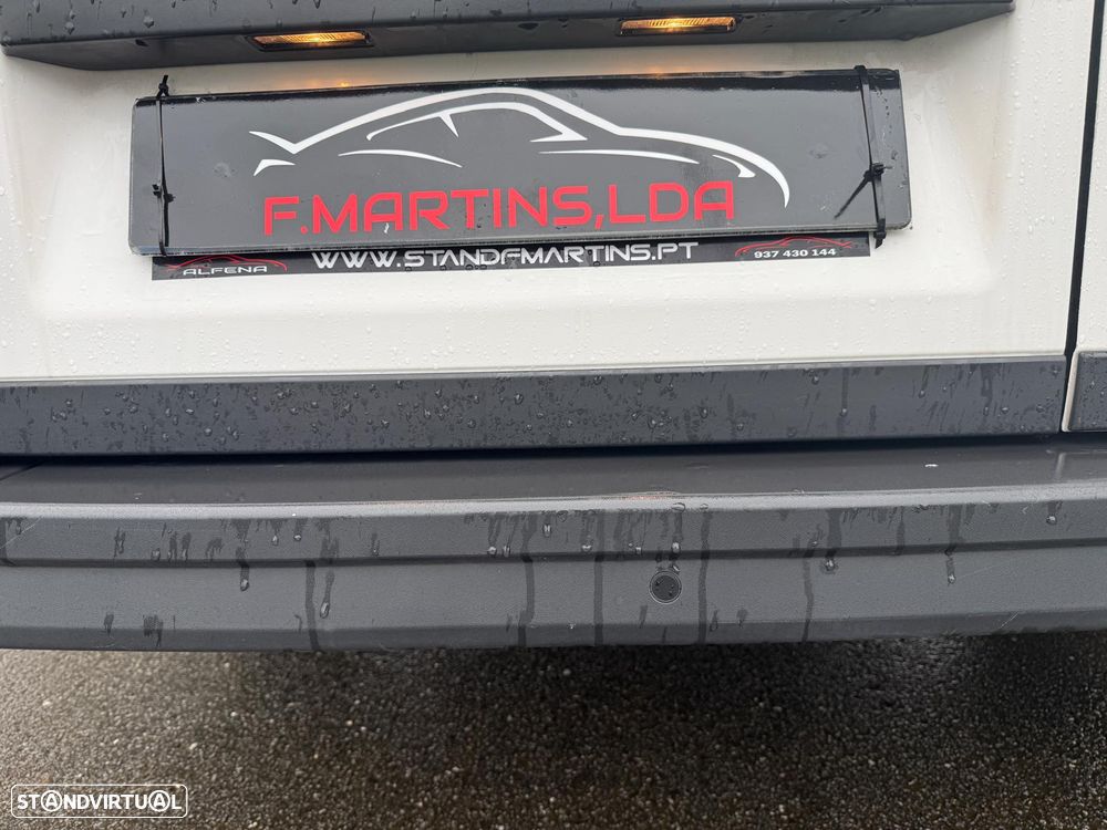 VW Crafter 35 2.0 TDI LH3 180 CV C/FRIO - 29