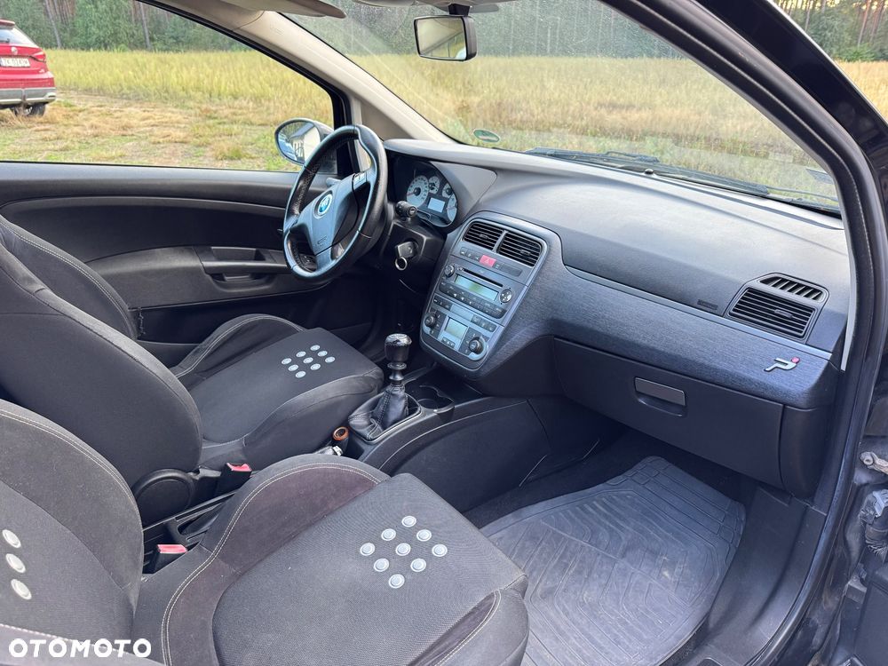Fiat Punto - 7