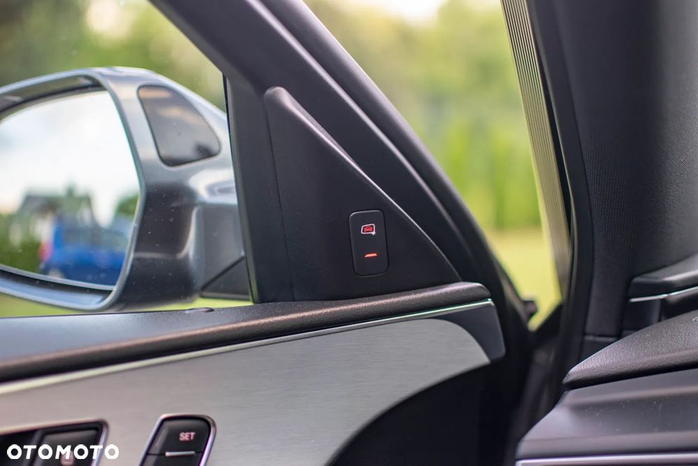 Audi A6 Avant 3.0 TDI quattro tiptronic - 35