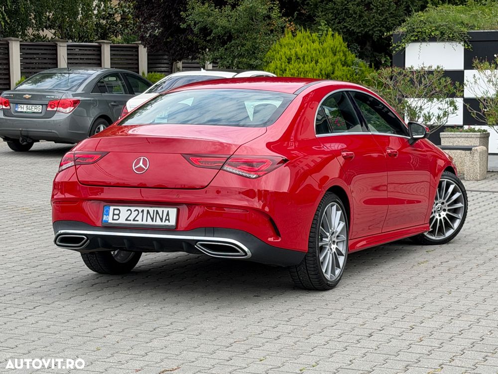 Mercedes-Benz CLA 220 Shooting Brake 7G-DCT AMG Line - 4
