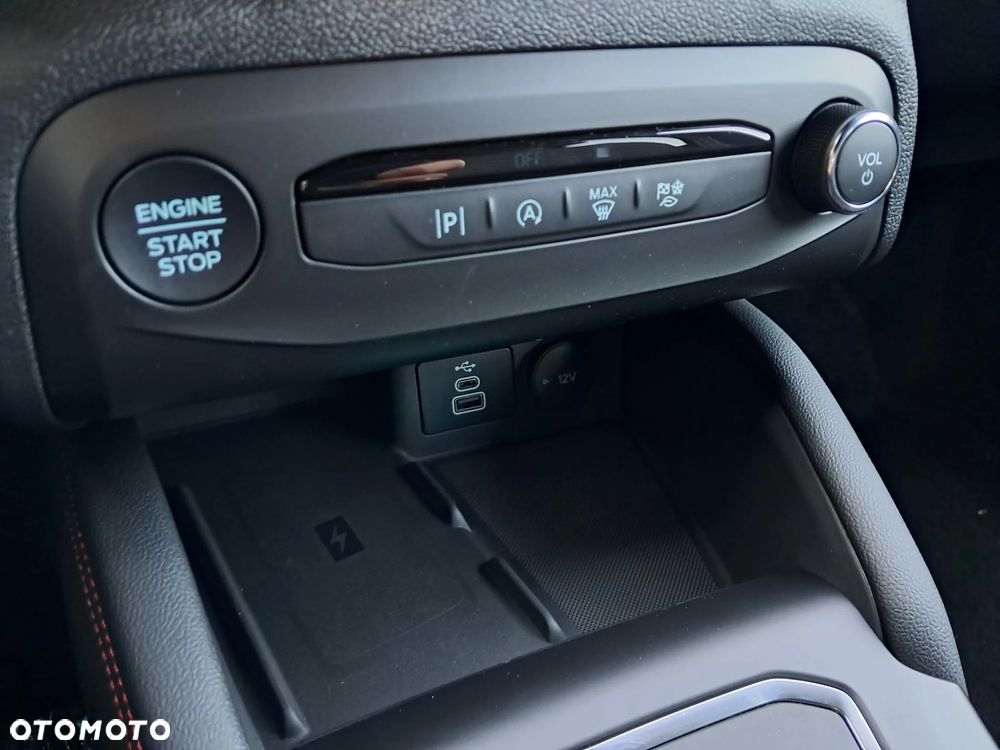 Ford Focus SW 1.0 EcoBoost mHEV ST-Line X - 19