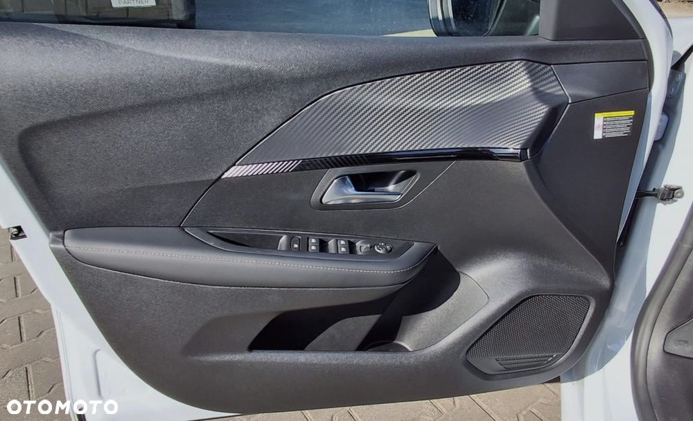 Peugeot 208 1.2 PureTech Allure S&S - 10