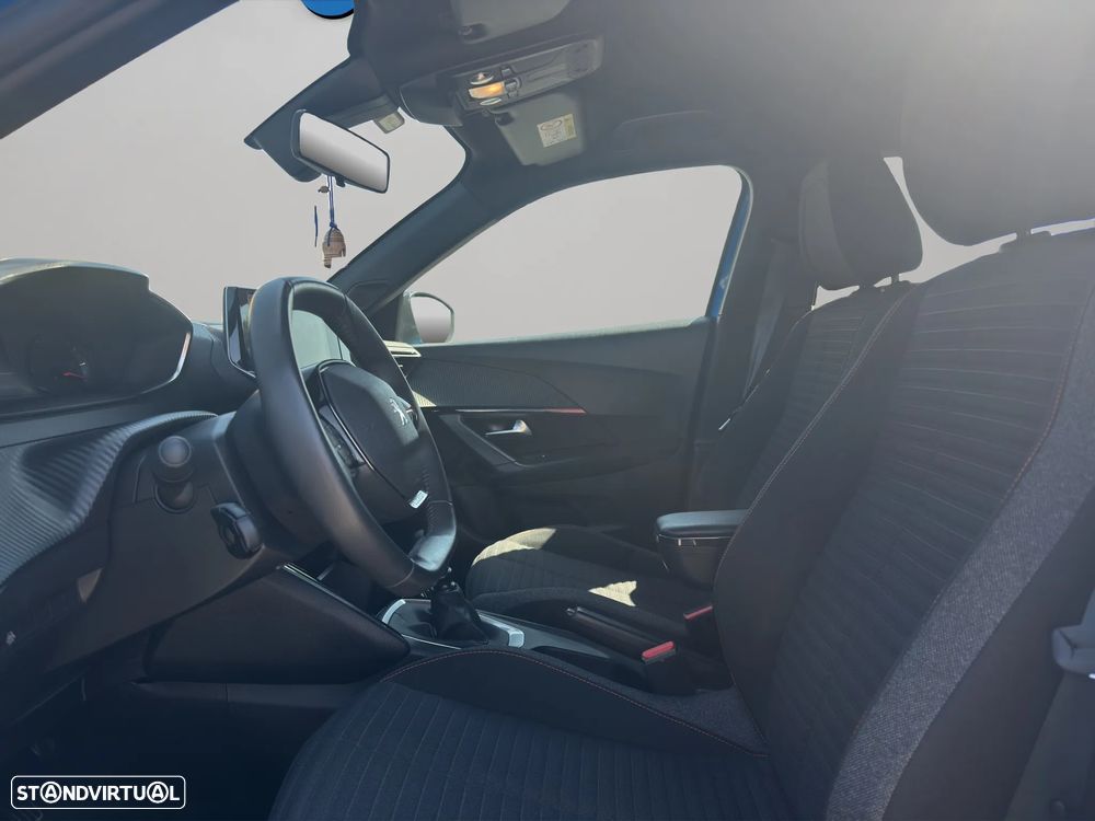 Peugeot 2008 1.2 PureTech Active - 9