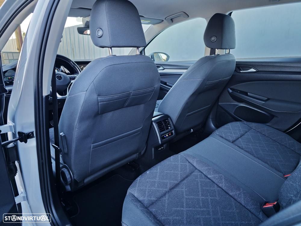 VW Golf Variant 2.0 TDi Conceptline - 25