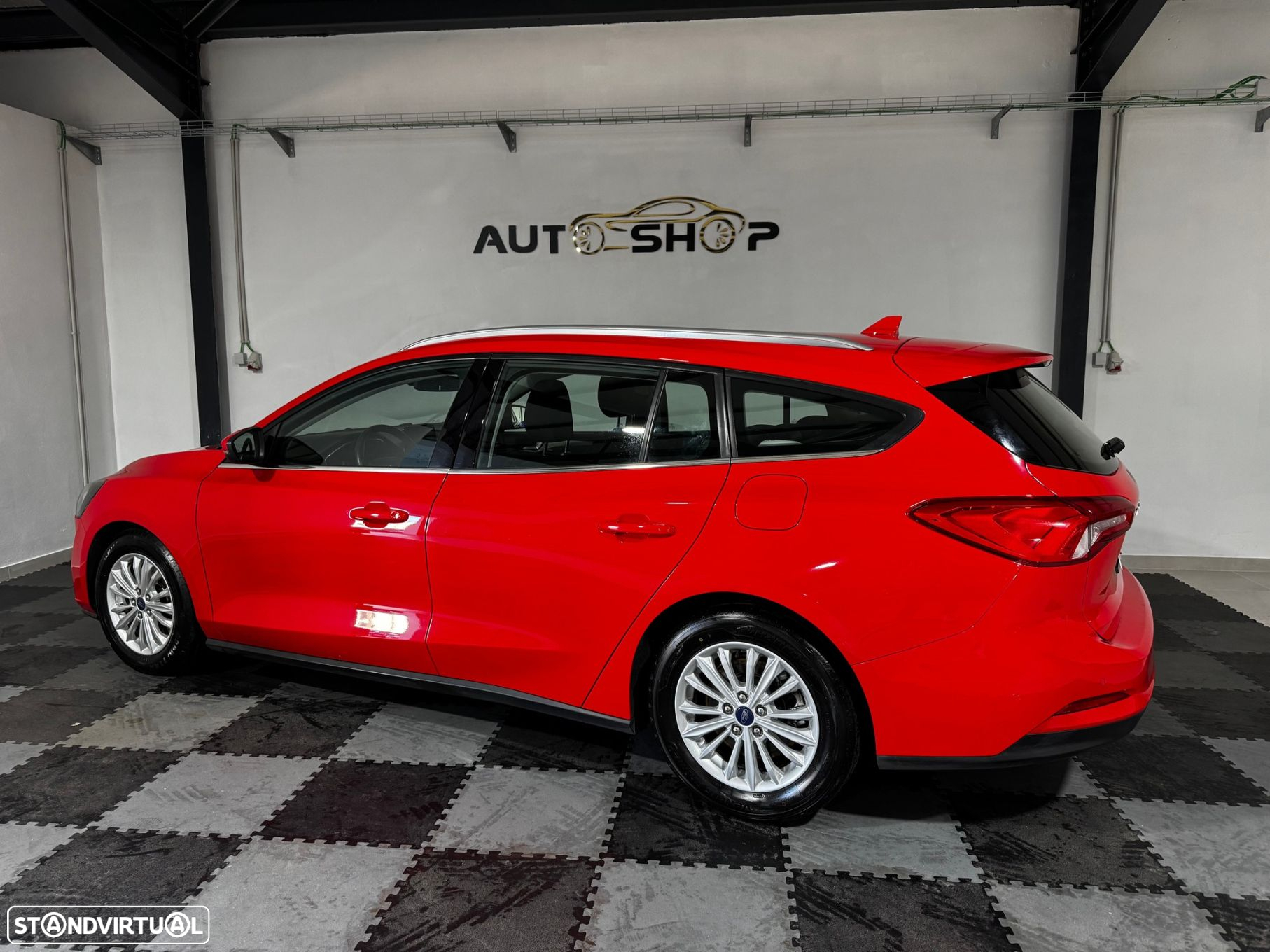 Ford Focus SW - 22