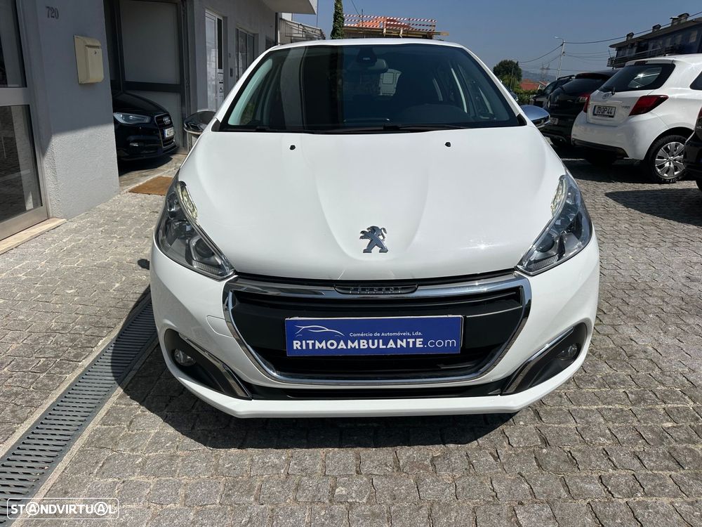 Peugeot 208 1.6 BlueHDi Style - 4