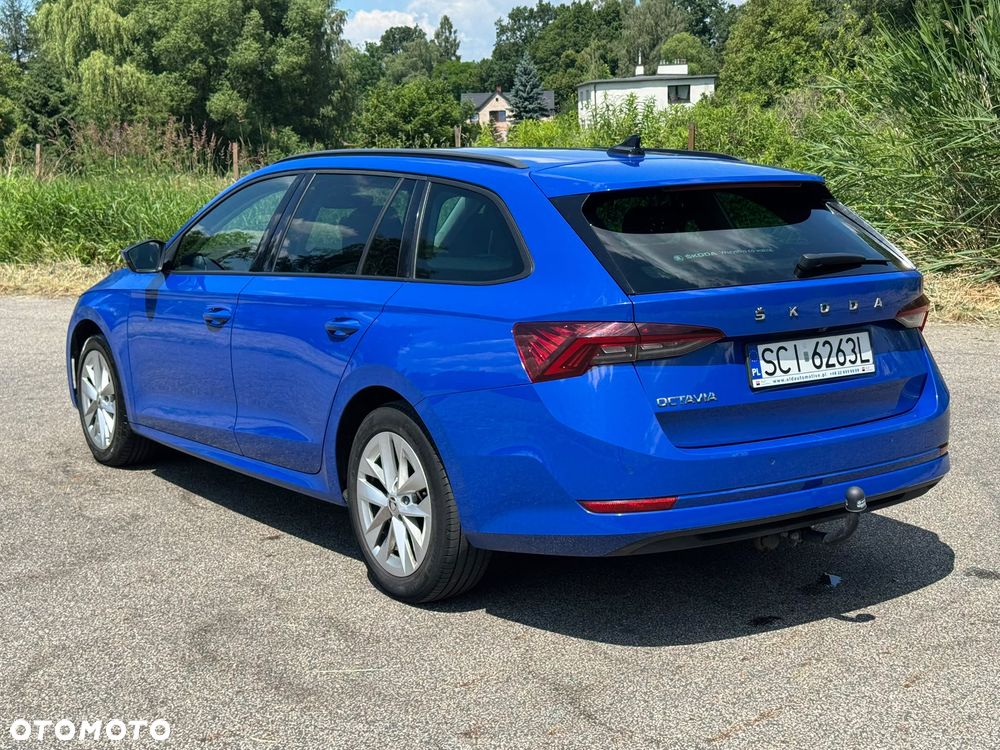 Skoda Octavia 2.0 TDI Ambition - 11