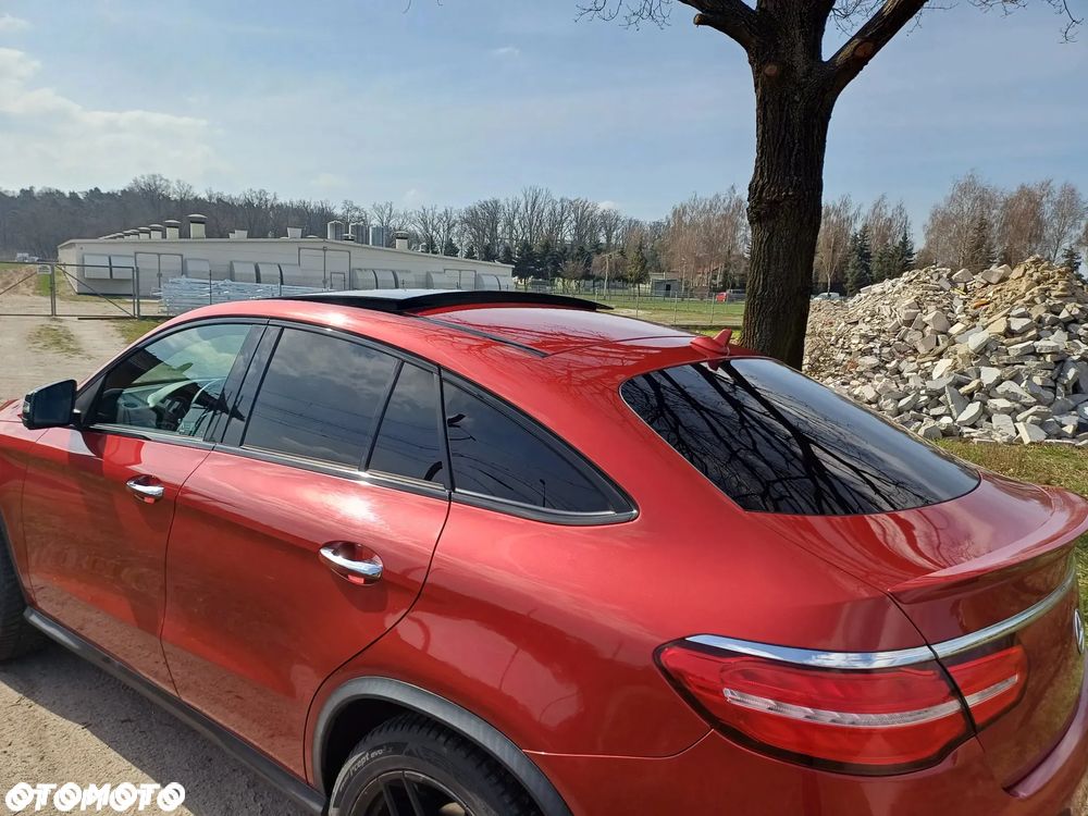 Mercedes-Benz GLE - 21