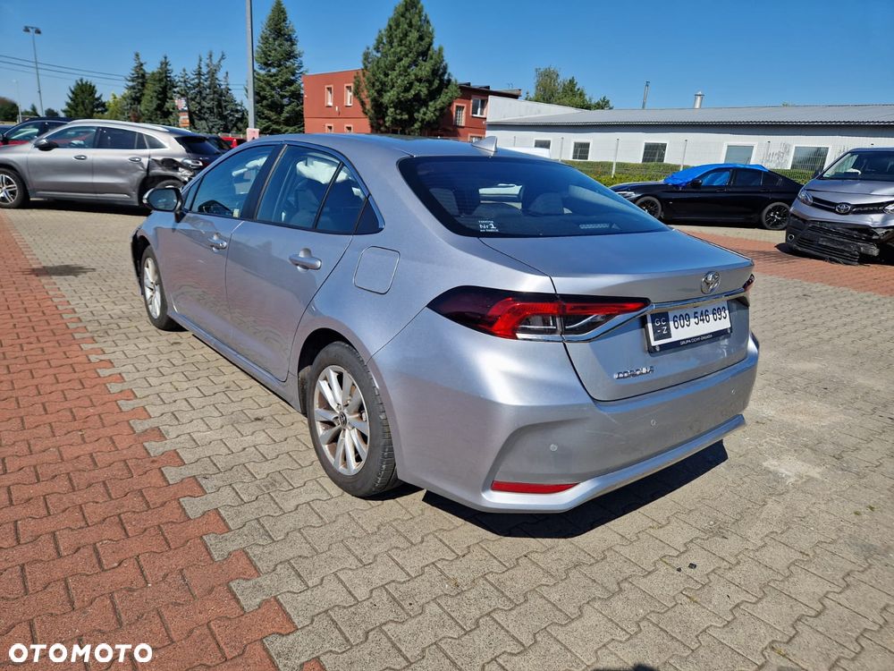 Toyota Corolla 1.5 Active - 8