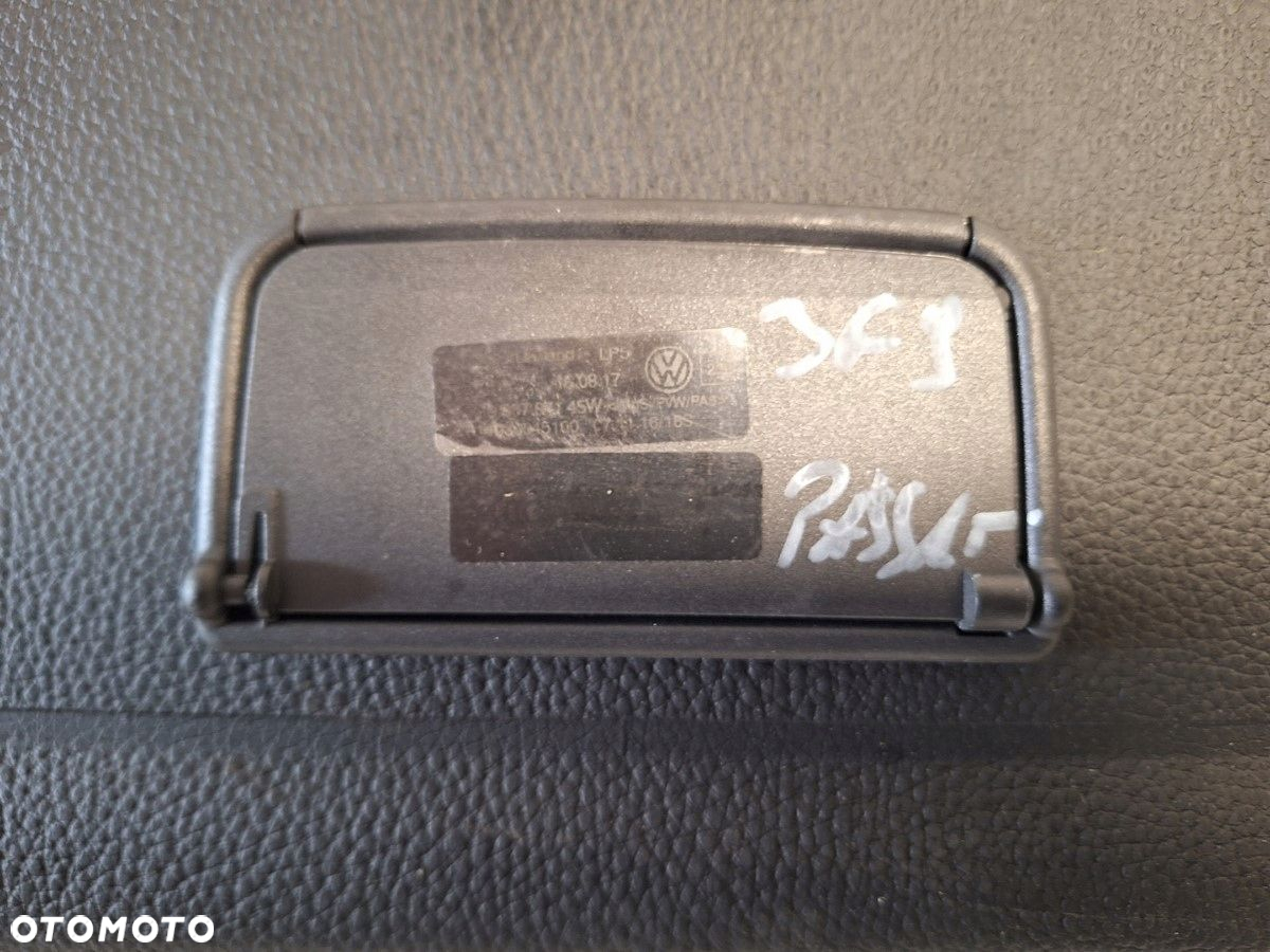 roleta bagaznika   vw passat b8 kombi 3g9 2014-  orginalna demontaz - 5