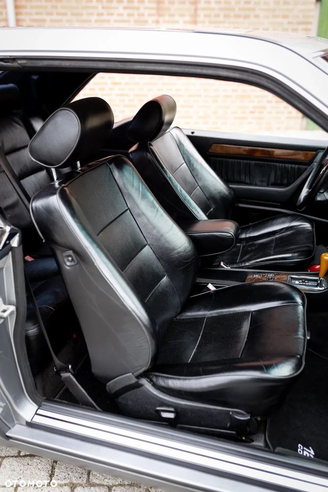 Mercedes-Benz W124 (1984-1993) - 11