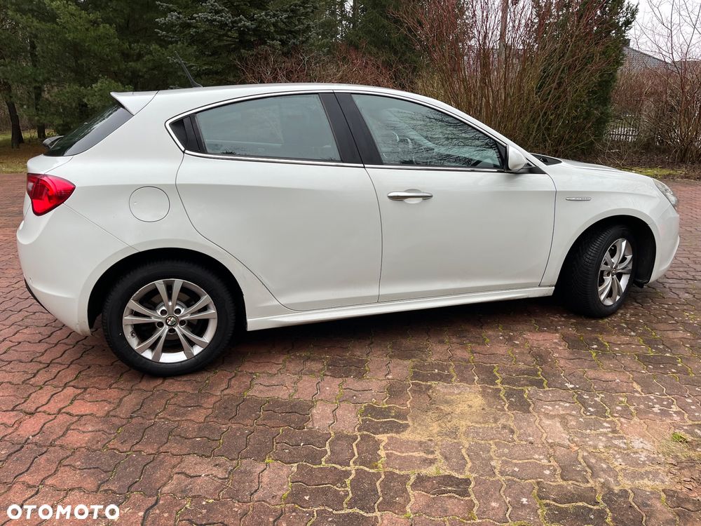 Alfa Romeo Giulietta 1.4 TB Distinctive - 4